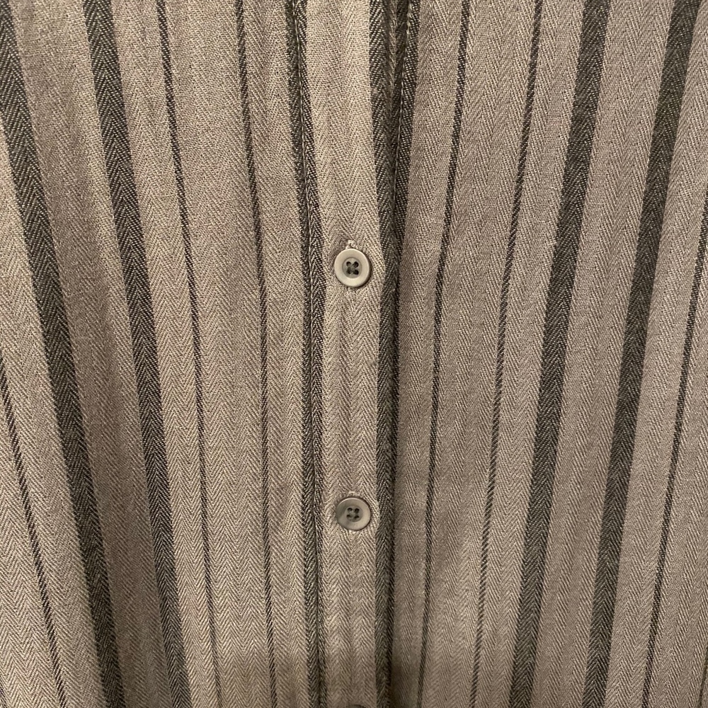 Cloth & Stone Top - Picture 4 of 6
